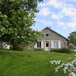 Villa Peaceful Countryside Retreat - Full Of Character *