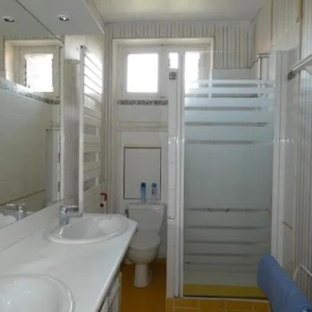 Peaceful Countryside Retreat - Full Of Character * Goussancourt